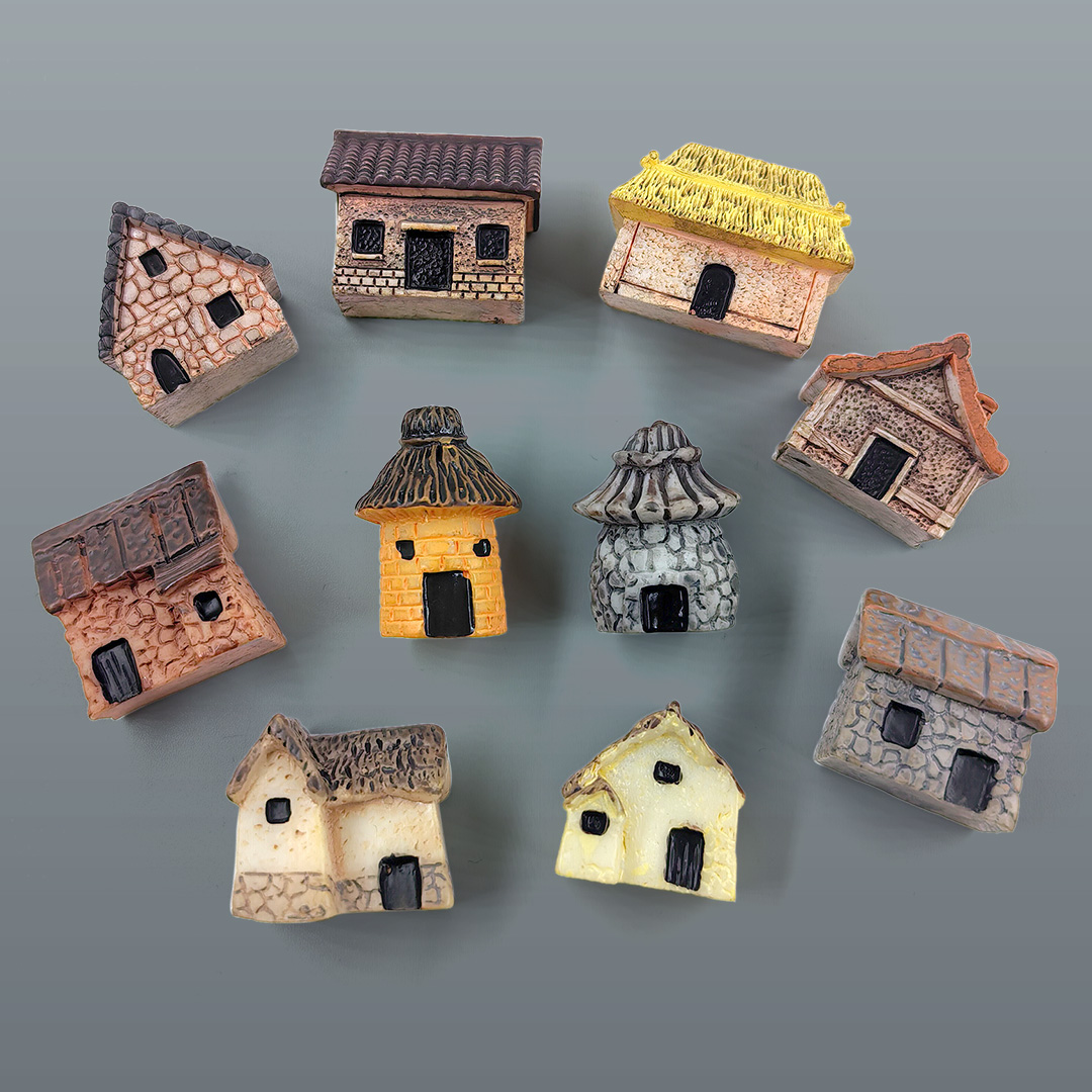 Tech House Accessories - Miniatura di Casa in Resina, Decorazione