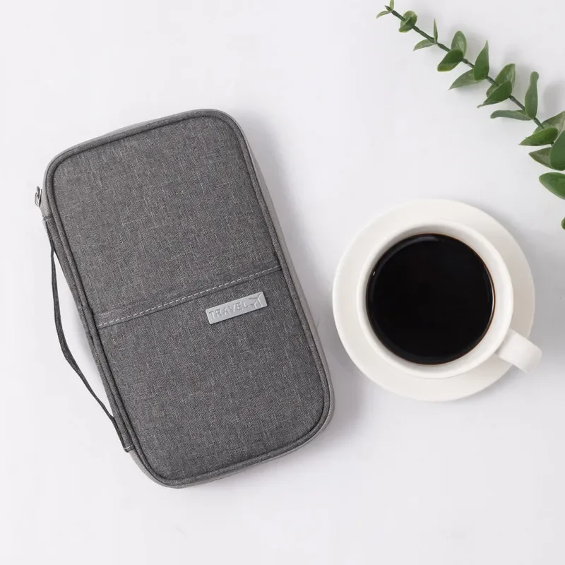 Borsa per aereo da viaggio por - Tech Accessories For Travel recensione e prezzo