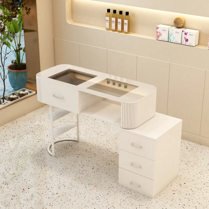 Tavolo per Manicure di Lusso N - Tech Accessories Luxury recensione e prezzo